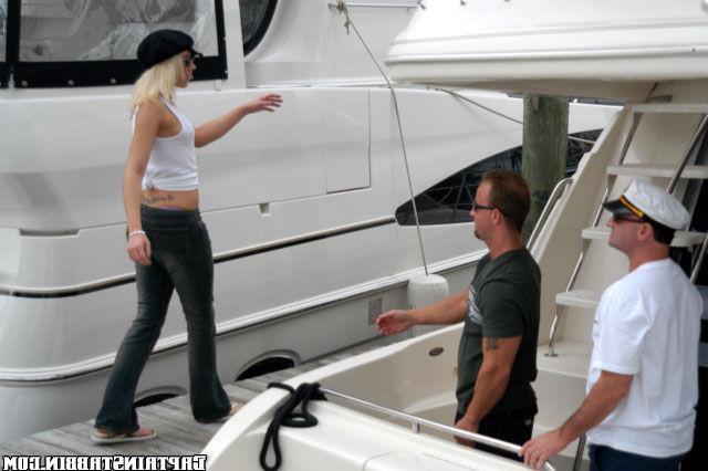 15P Super sexy cutipie spanked by the captain and ripped in the ass