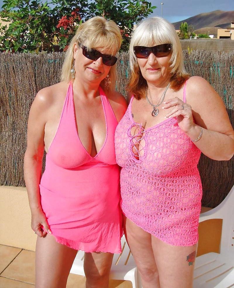 21P Mature Women aka Milfs bka Soccer Moms