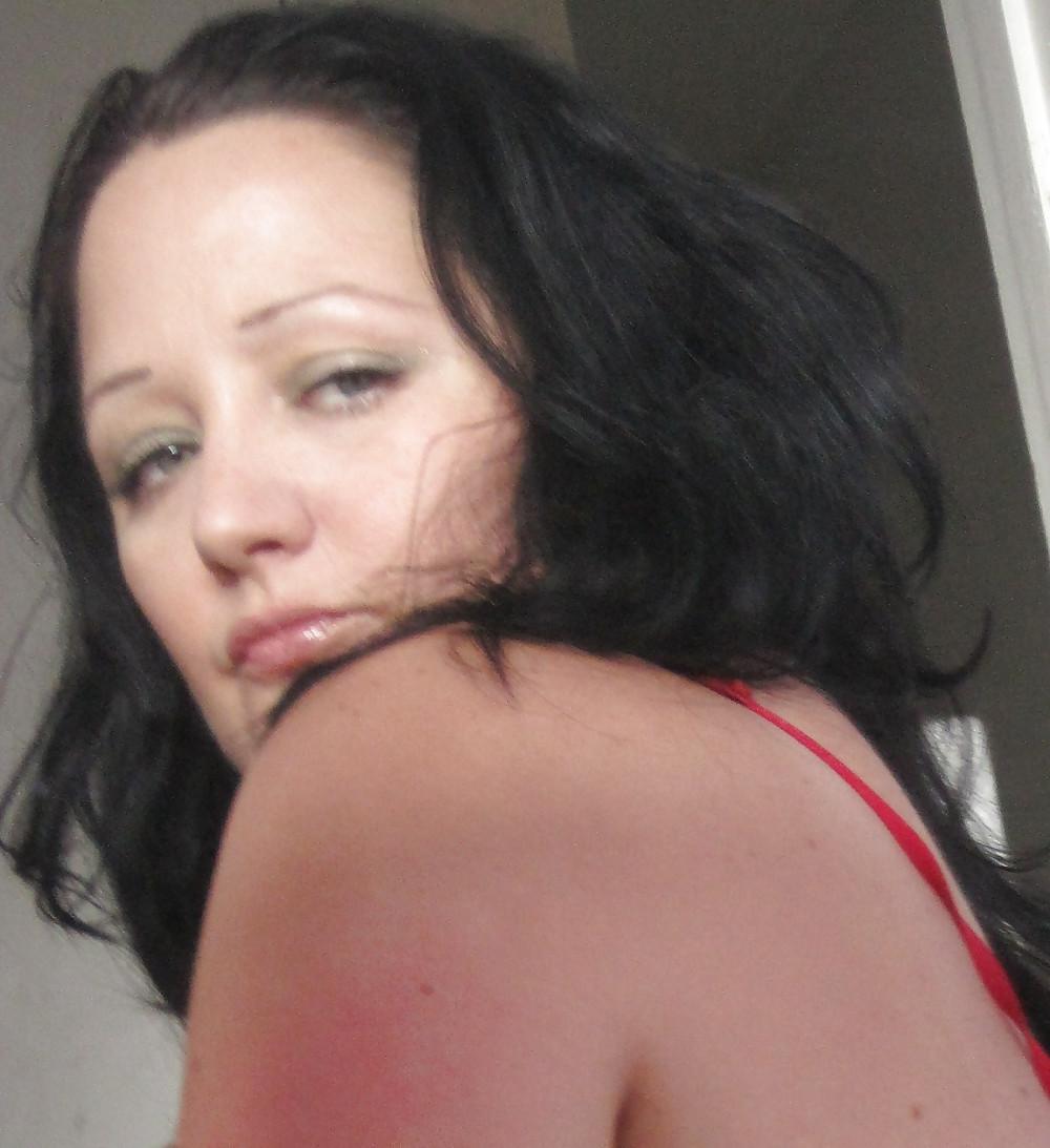 25P Selfshot Mom with  big bobs and nice pussy 