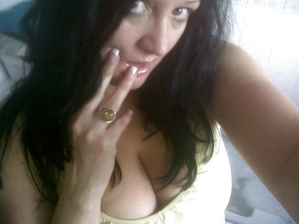 25P Selfshot Mom with  big bobs and nice pussy 