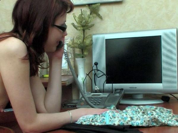 20P Lascivious sec trying to speak on the phone while getting her booty poked