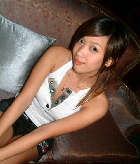 16P Check out my chick in these amazing amateur horny wife pics