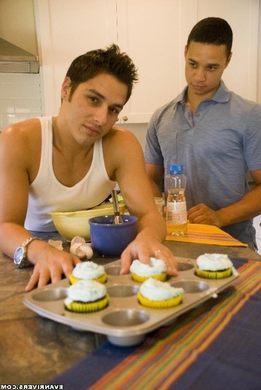 15P Evans In Kitchen