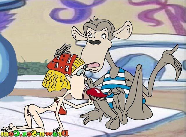 12P Eliza Thornberry shares Frank's dick and eats sperm 