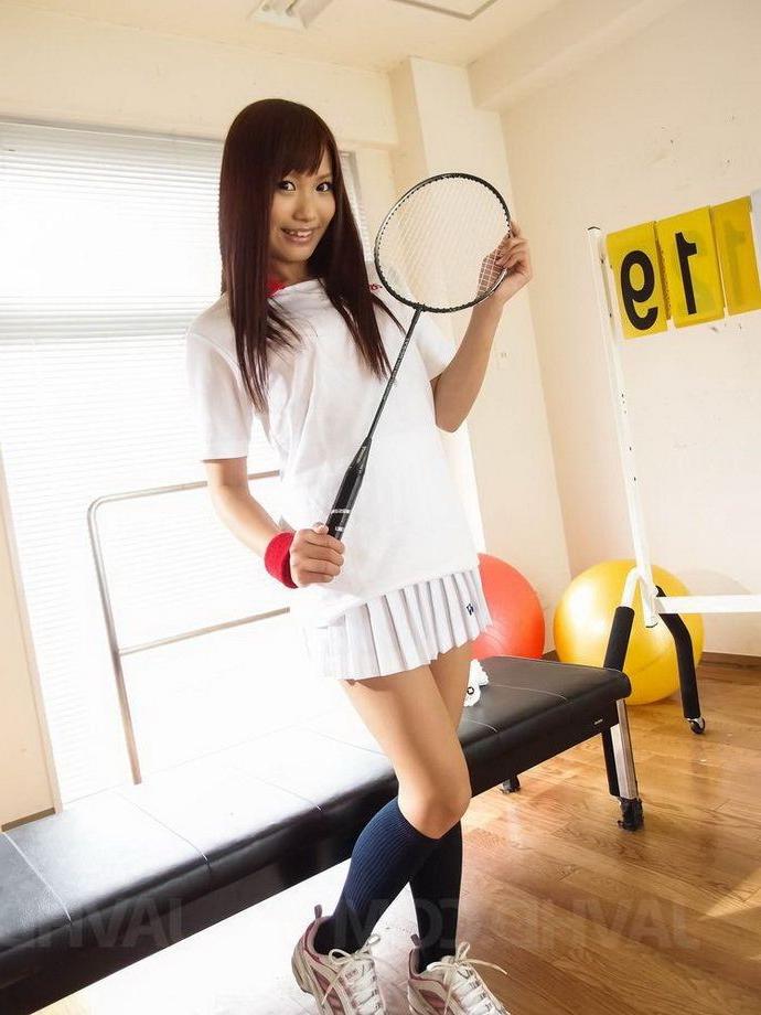 15P Japanese schoolgirl Suzu Minamoto toys hairy pussy