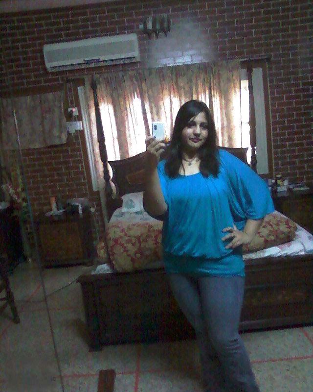 24P Sexy hot indian