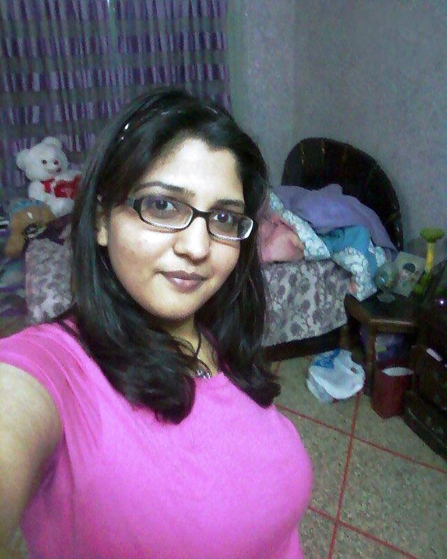 24P Sexy hot indian