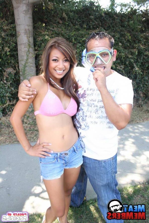 16P Very hot sperm in the sexy asian face in this crazy scene