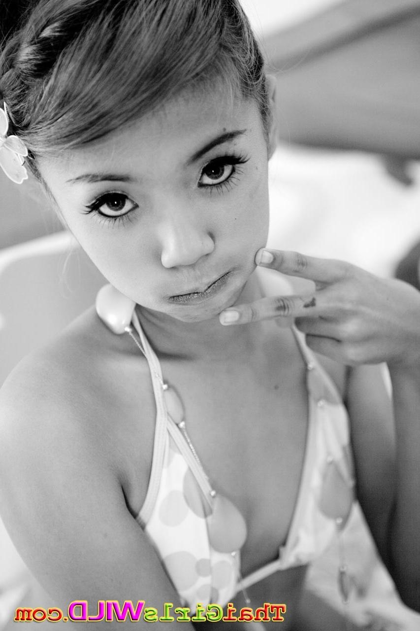 12P Wild Thai Girls Flashing Perky Tits And Tight Asses