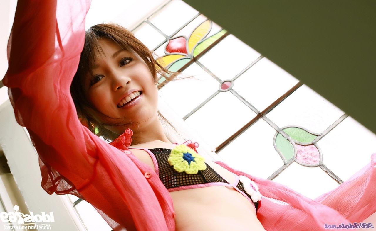15P Petite japanese av idol poses in sexy panties