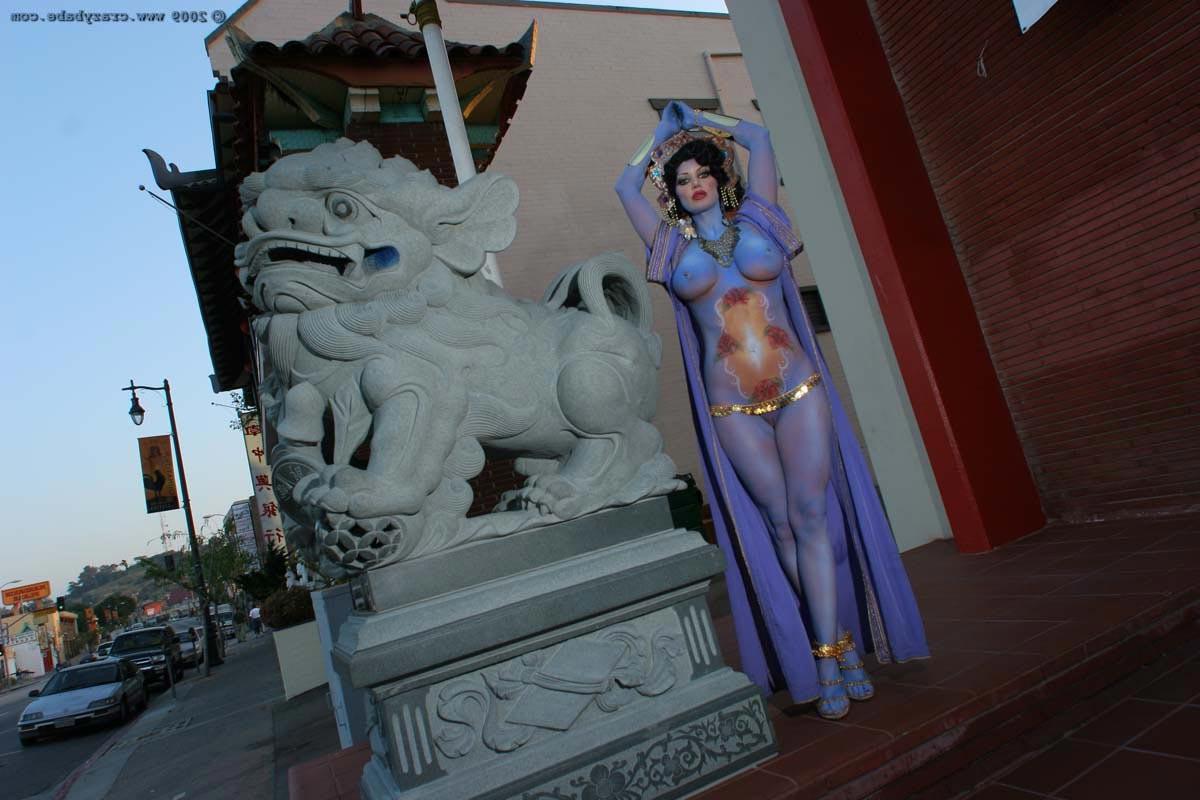 15P Brittany Hare Krishna Andrews public strips