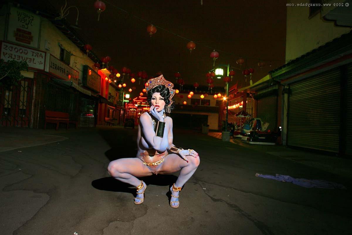 15P Brittany Hare Krishna Andrews public strips