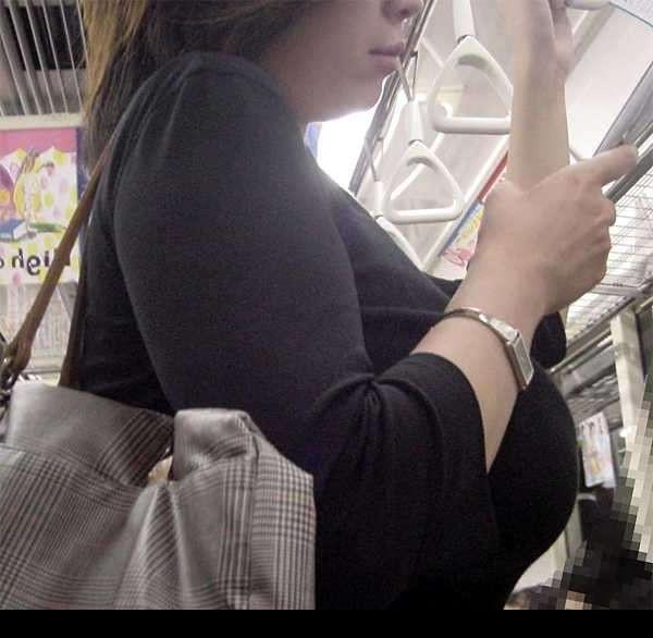 12P Real Japanese Girlfriends Caught Sucking Cock