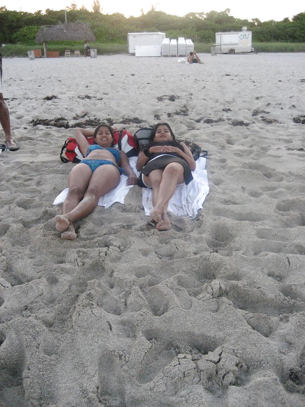 15P Indian nudes 467