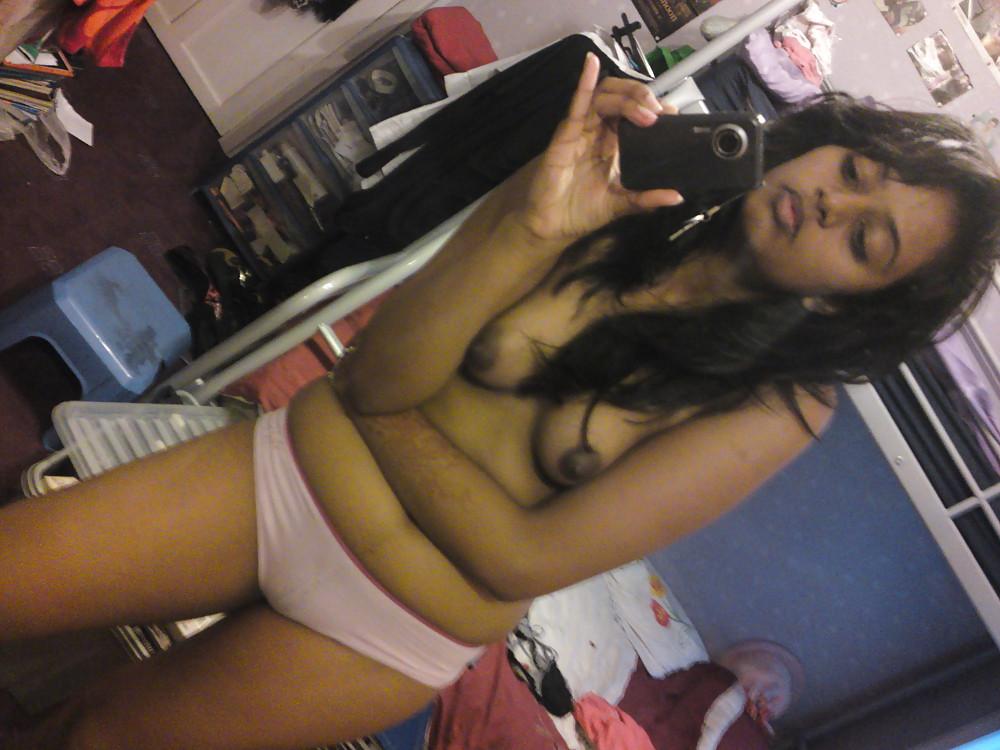 15P Indian nudes 467