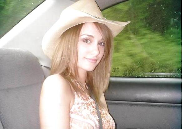 25P Seatbelt Boobs
