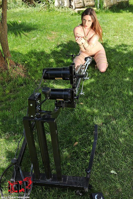 16P Getting DP'd By The Fucking Machine
