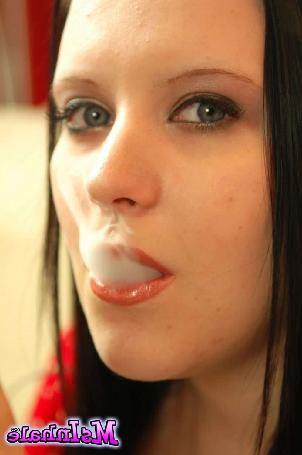 15P Smoking fetish slut MsInhale smoking Richmond cigarettes