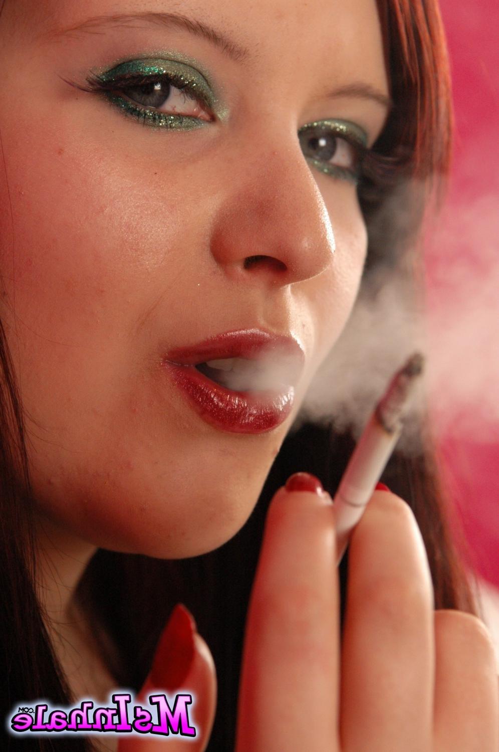 15P Closeups of smoking fetish babe MsInhale inhaling the smoke from