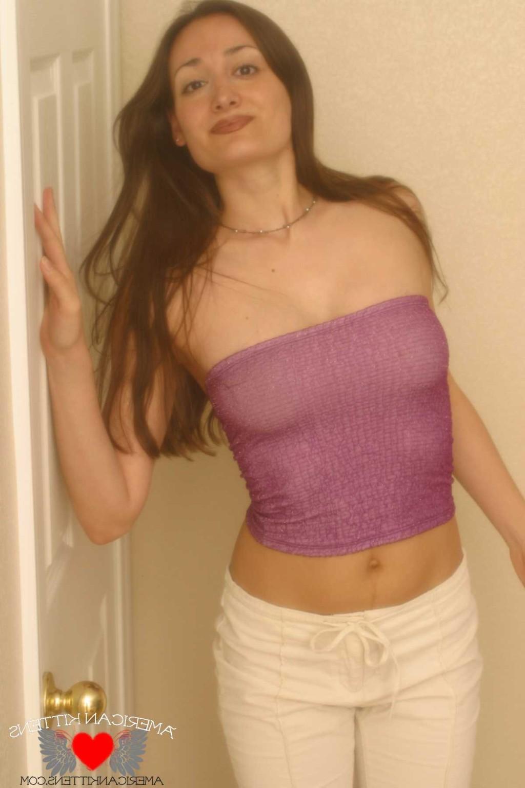 18P Emma sheer top white pants hell ya those pants are giving me major wood