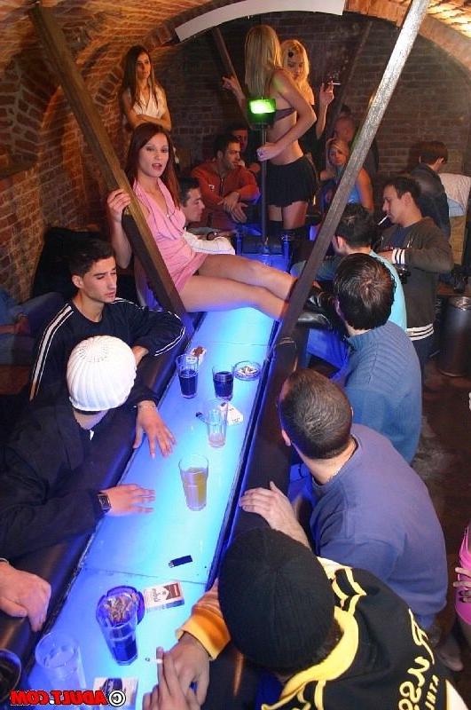 16P Babes get too drunk at a bar and get freaky