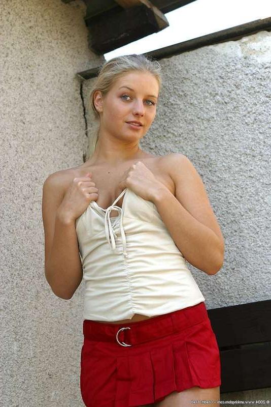 15P Red thong up her teen ass crack