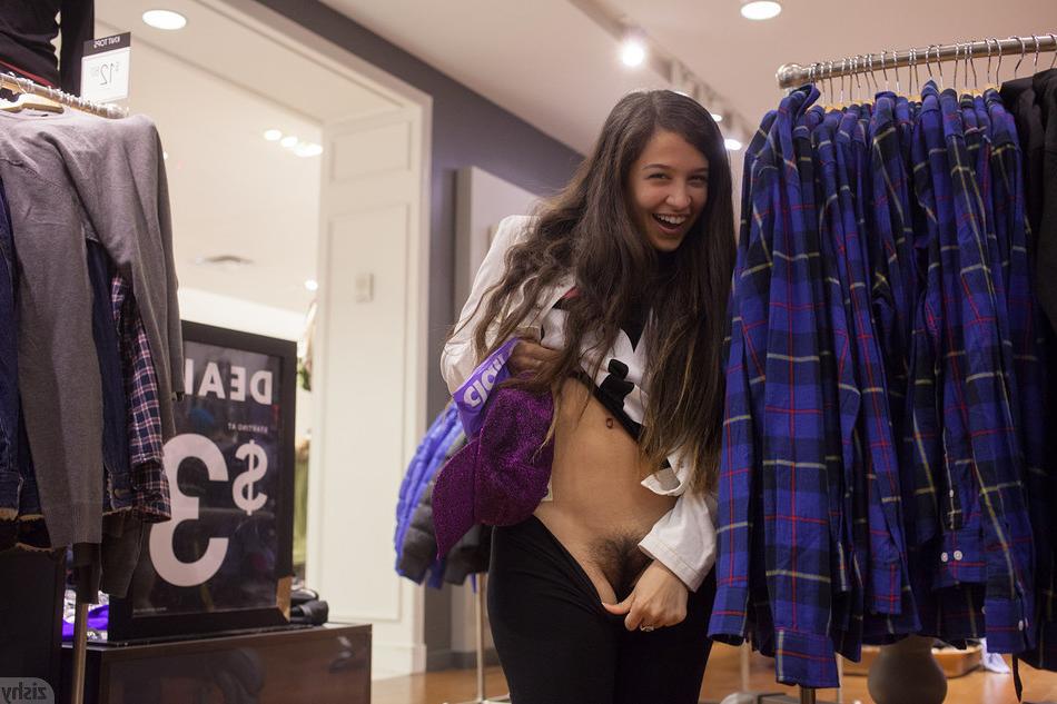 10P Cute teen girls in public