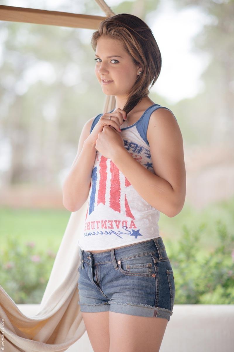 15P Cute teen strips off her denim shorts