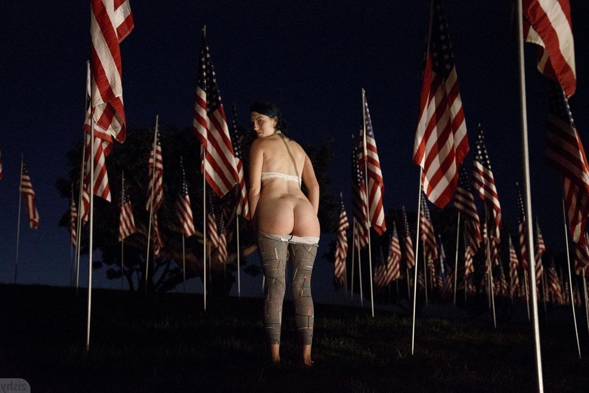 12P Curvy bikini babe with a round ass