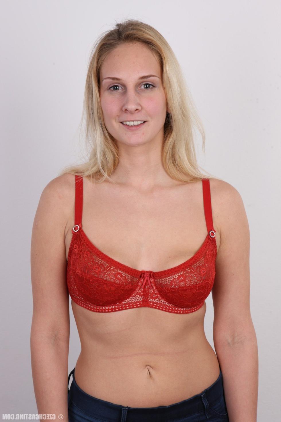 15P Hot wife casting pictures