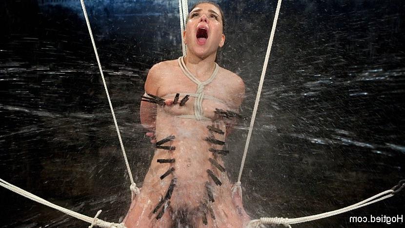17P Juliette March in tight rope bondage gets a brutal water treatme