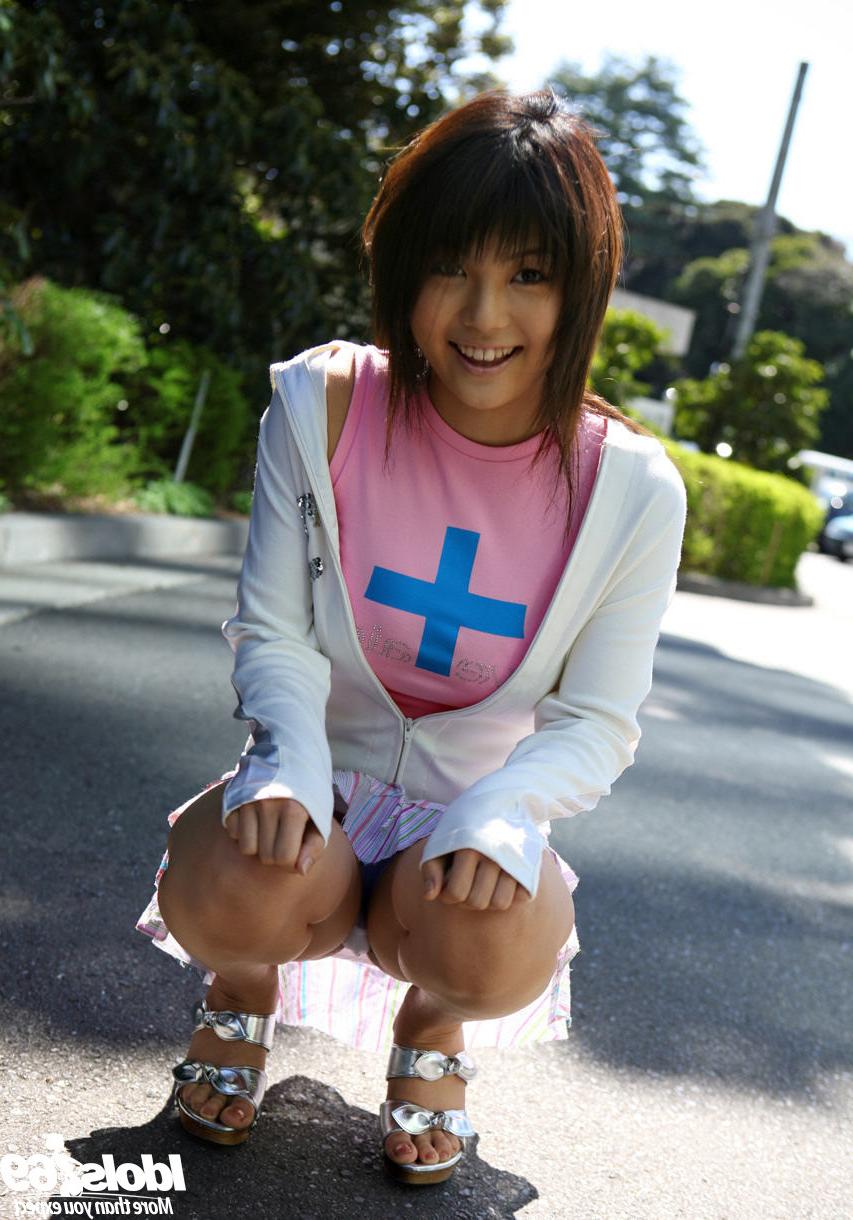 22P Beautiful Babe From Japan