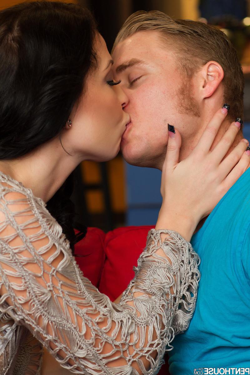 17P Aria Aspen and Michael Vegas