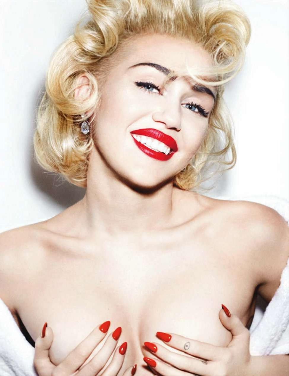 16P Miley Cyrus exposes her nude topless breasts for mag 