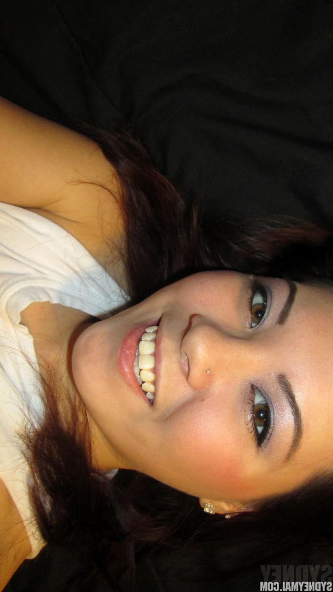 15P Beautiful Sydney Mai teasingly flaunts her remarkably sexy body