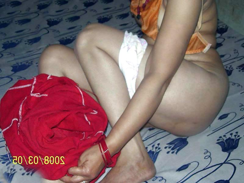 25P Sexy indian mature