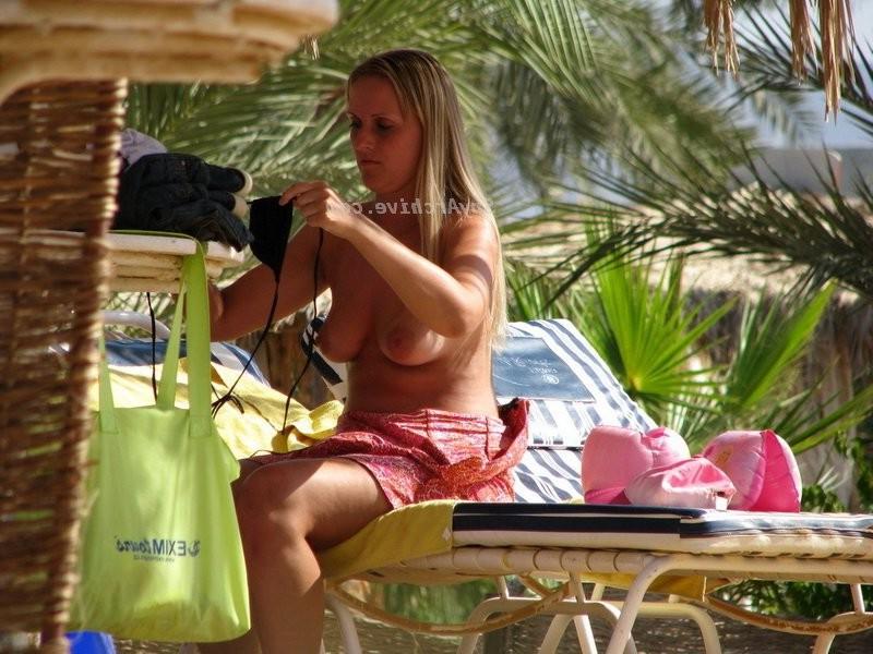13P Hot topless and nude babes on beaches