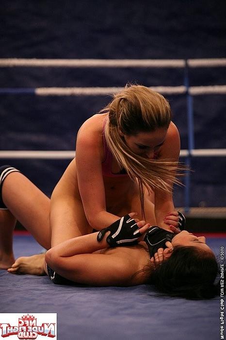 16P Aleksa Diamond lezdom blonde babe in sex catfight with Lana