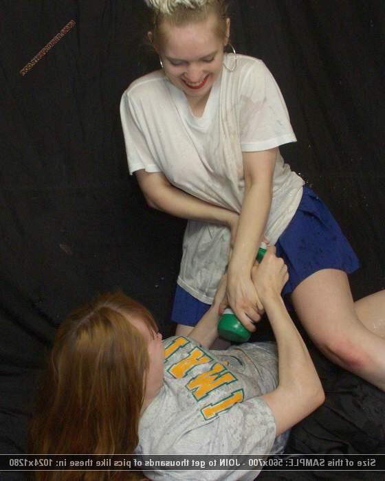 12P Bitchfight turns into wet t-shirt catfight