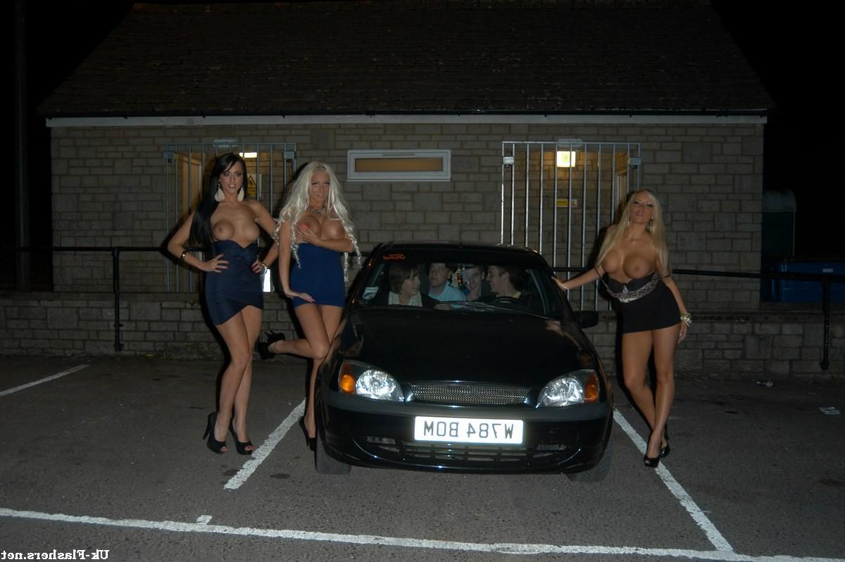 16P Busty babes flashing and english pornstars exhibitionism with Stephanie Knight