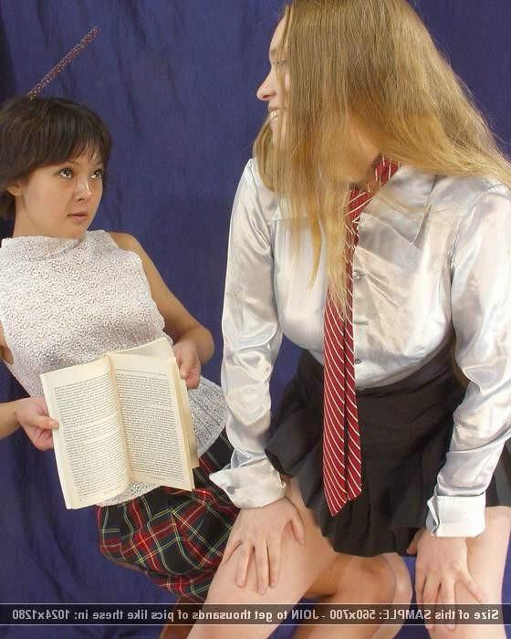 11P Asian schoolgirl thrashes blonde classmate