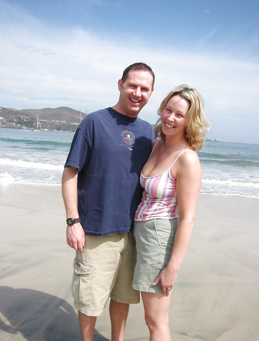 25P Perverted Couples Private Photos