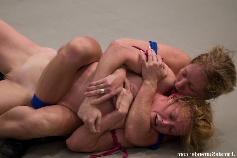15P Blonds catfight in real unscritped action where loser fucked