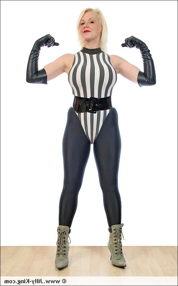 15P Spandex and leather milf jilly king fetish workout