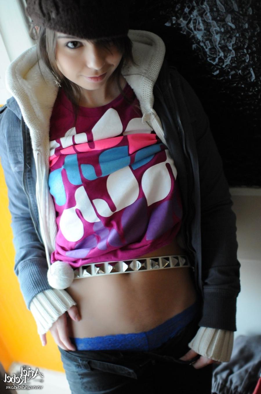 16P Teen brunette showing her pretty big tits