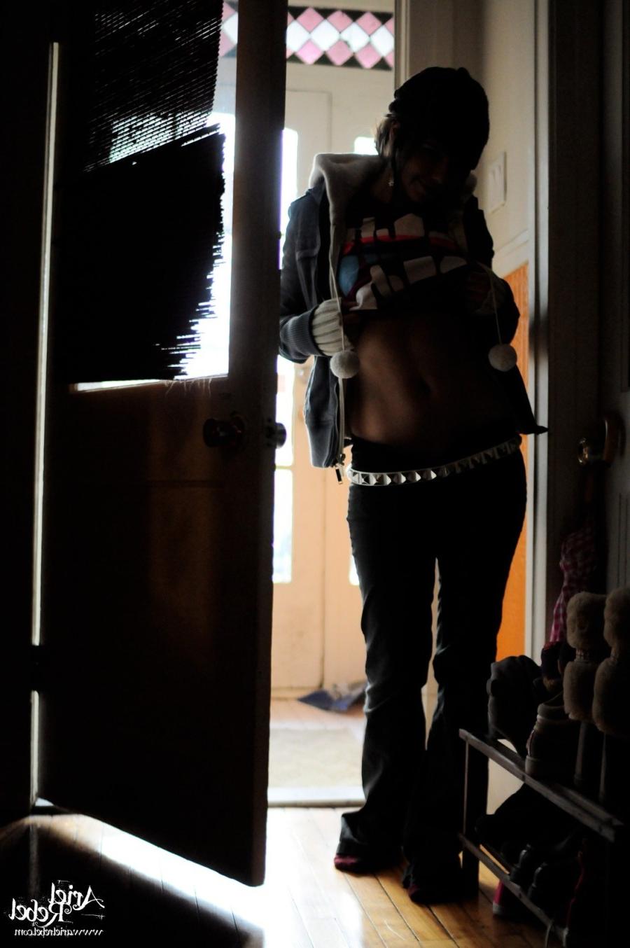 16P Teen brunette showing her pretty big tits