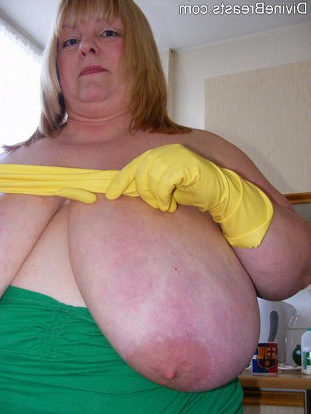 15P Kelly Massive Melons