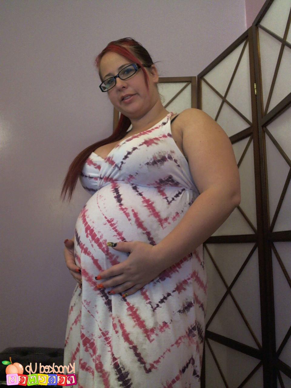 12P Very pregnant pornstar Georgia Peach teases with her big juicy t