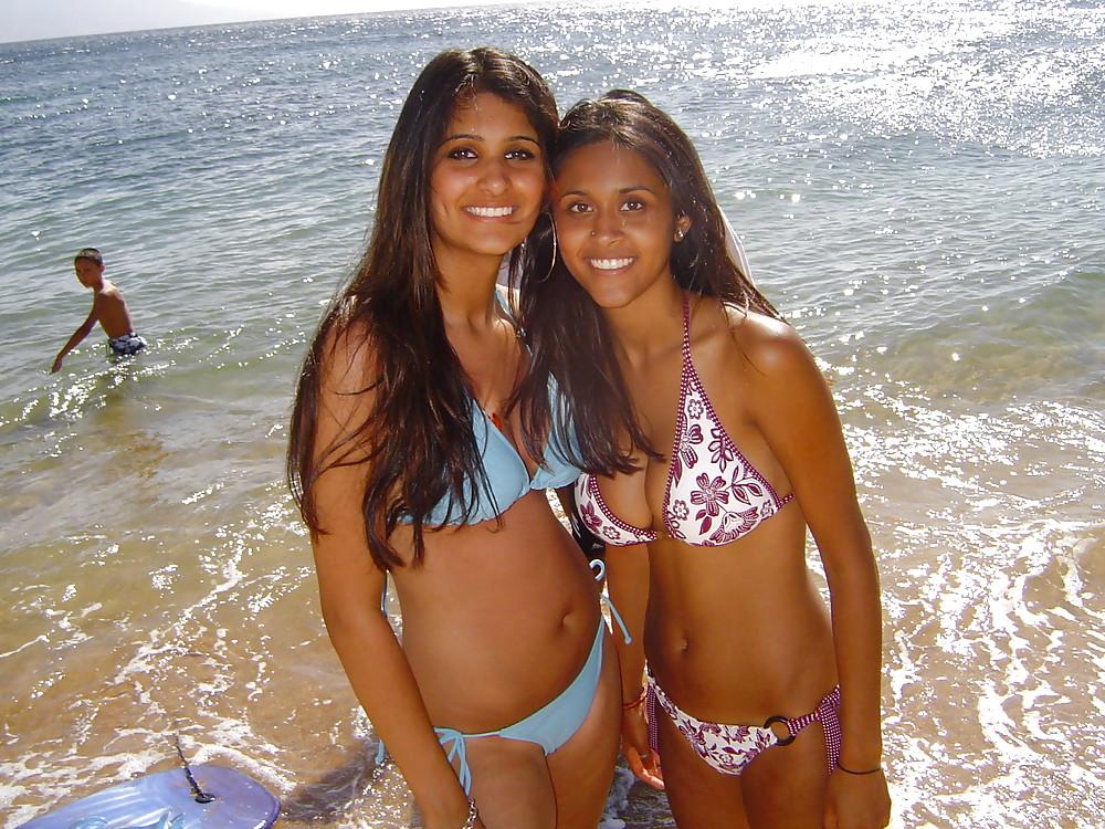 25P Sexy Indian chicks . 4 - coolbudy