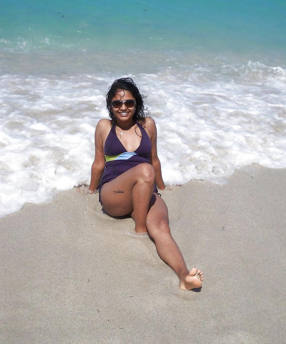 25P Sexy Indian chicks . 4 - coolbudy